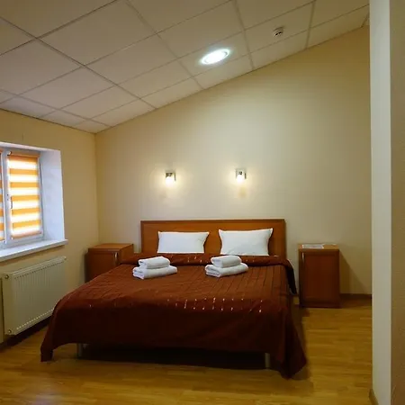 Hotel Nova 2*